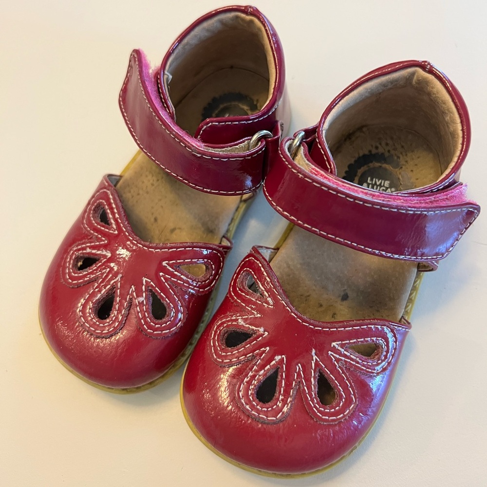 GUC Livie & Luca maroon size 7
